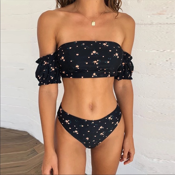 Last Small💙 Midnight Floral Off Shoulder Bikini - Picture 4 of 5
